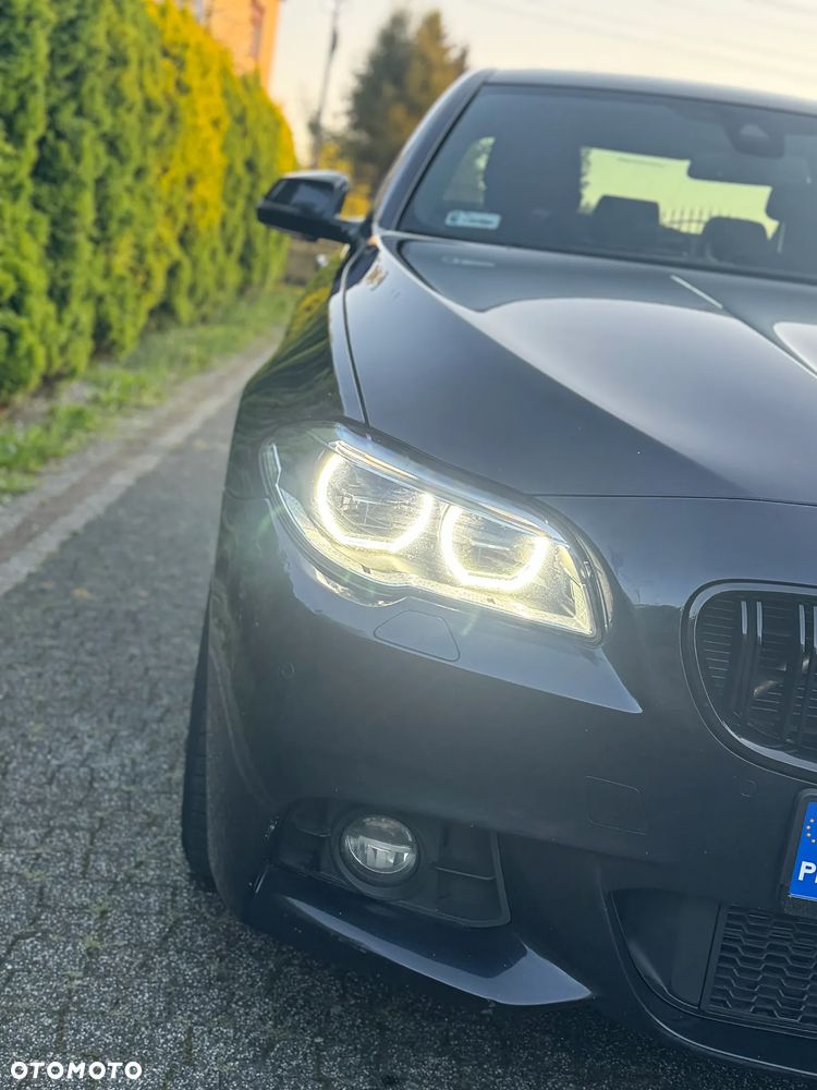 BMW Seria 5 520d xDrive - 21