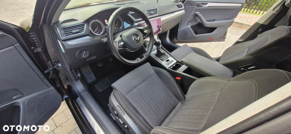 Skoda Superb ver-1-5-tsi-style - 12