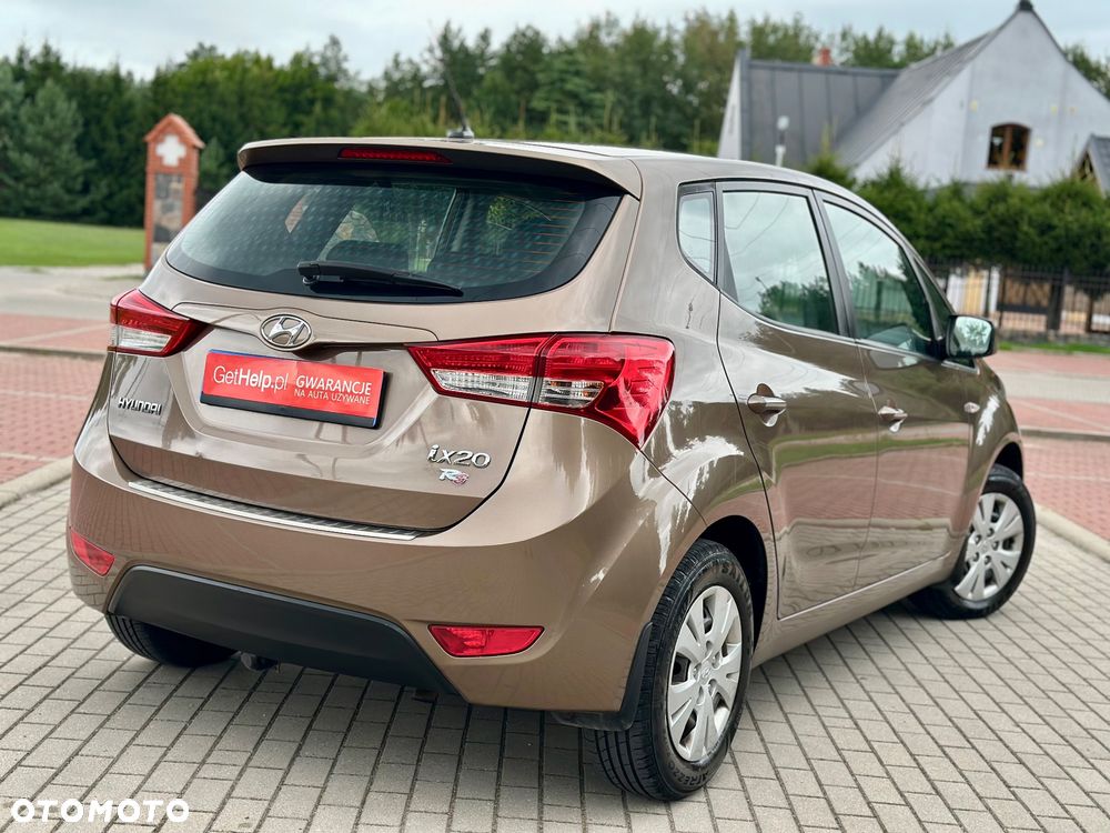 Hyundai ix20 1.4 Premium - 16