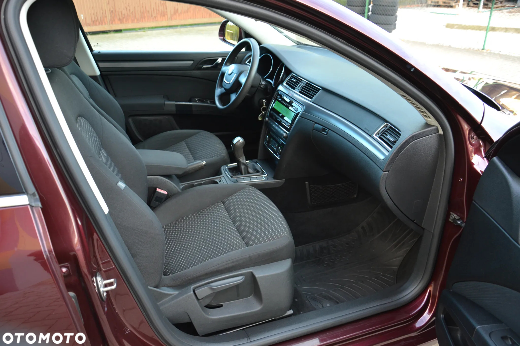 Skoda Superb 1.4 TSI Comfort - 26