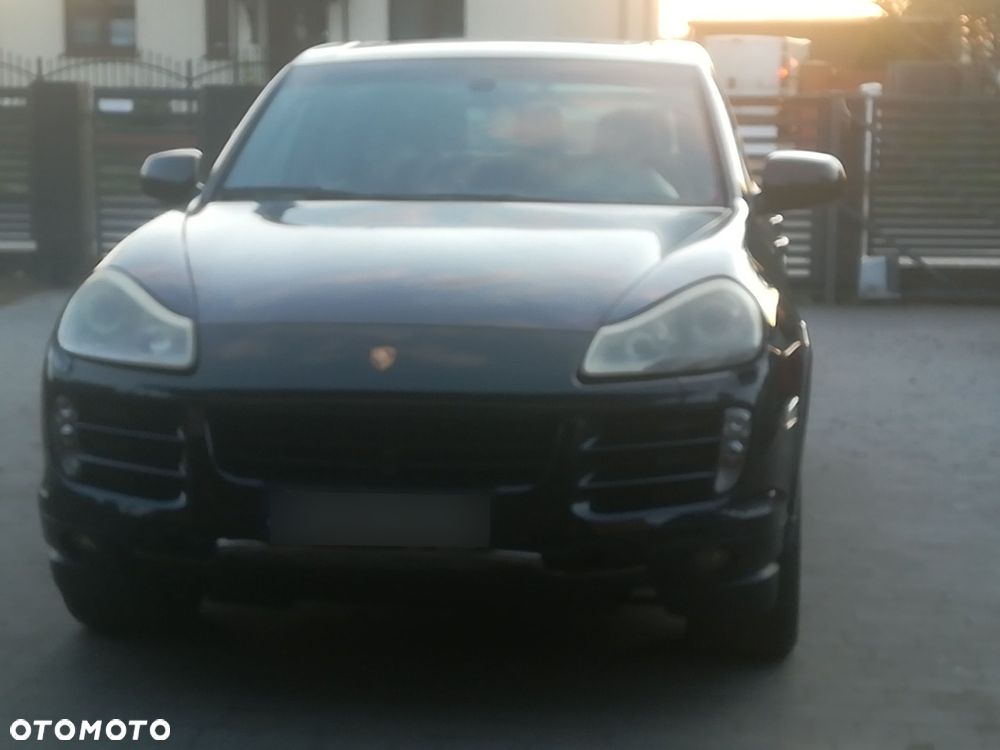 Porsche Cayenne S Tiptronic - 1
