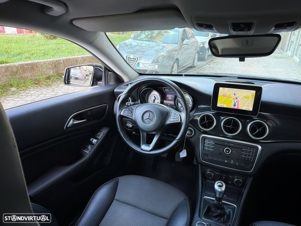 Mercedes-Benz CLA 180 CDi Urban - 22