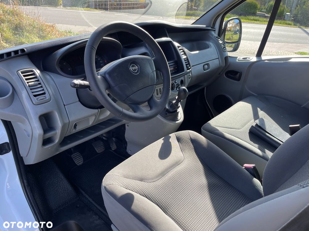 Opel Vivaro L2H2 - 17