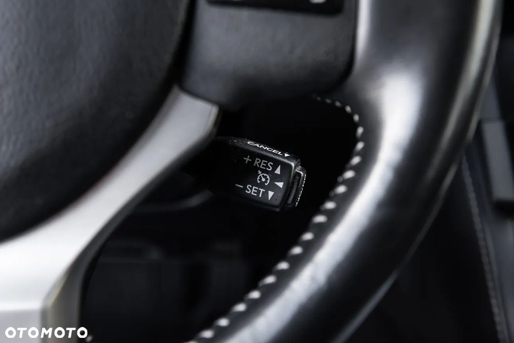Lexus IS 300h Prestige EU6 - 19