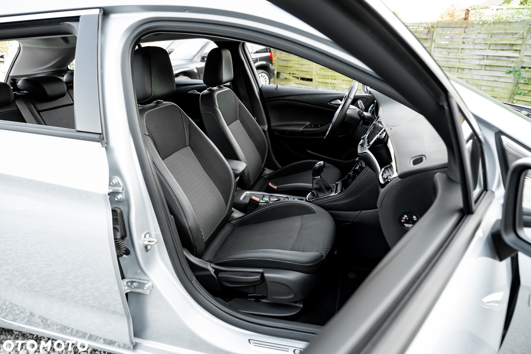 Opel Astra 1.4 Turbo Dynamic - 27