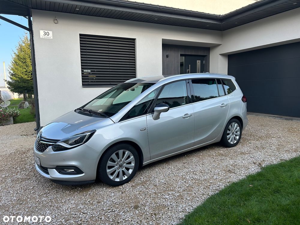 Opel Zafira 2.0 CDTI Cosmo - 2