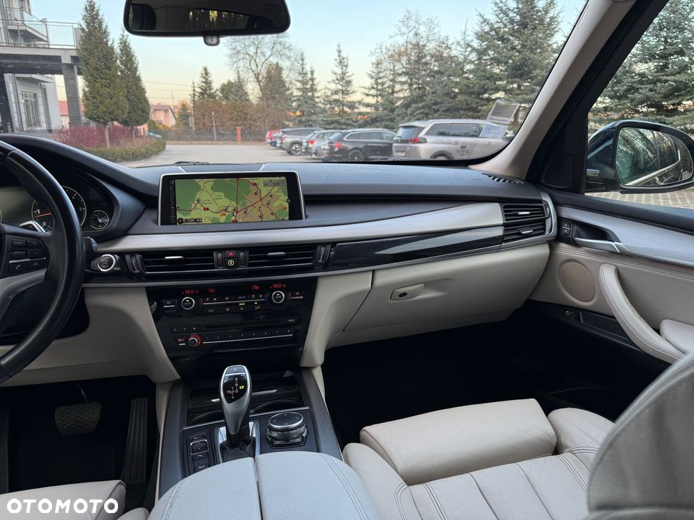 BMW X5 xDrive30d Sport-Aut - 11