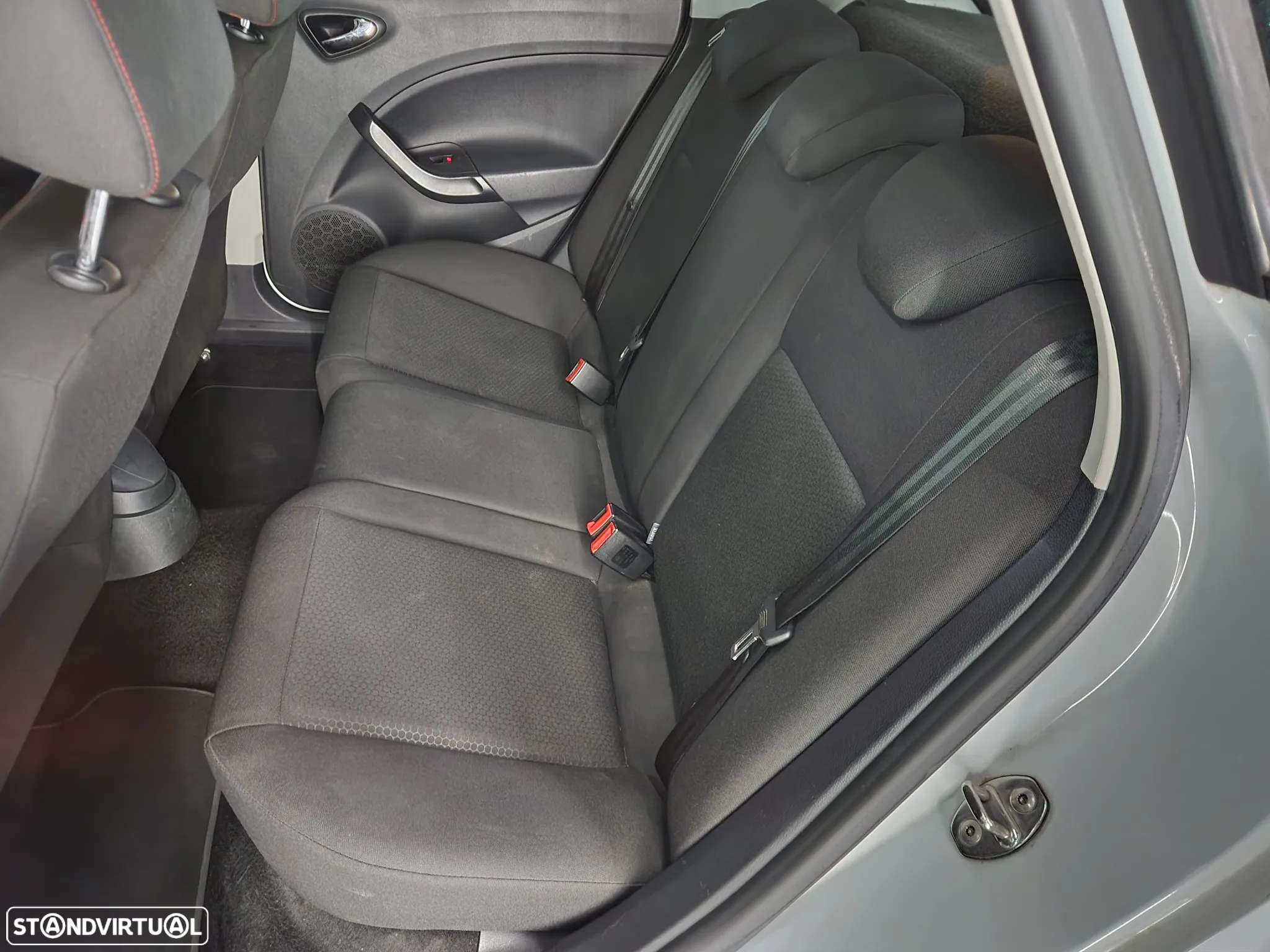 SEAT Ibiza 1.4 TDi FR - 8