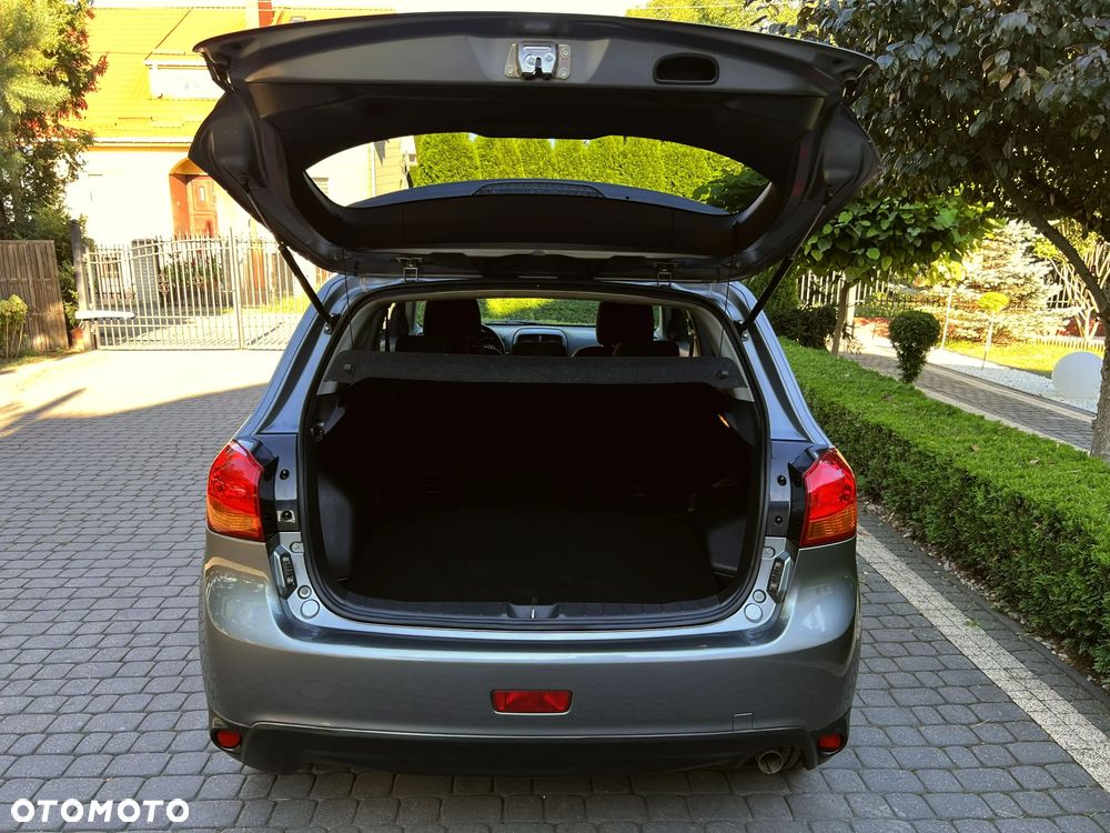 Mitsubishi ASX 1.6 Intense - 13