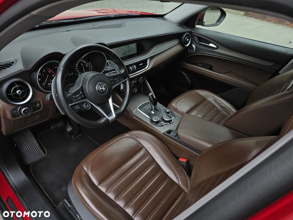 Alfa Romeo Stelvio 2.2 16V AT8 Q4 Lusso - 21