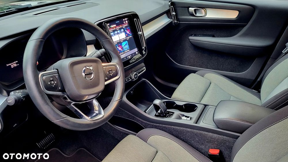 Volvo XC 40 B3 Core - 9