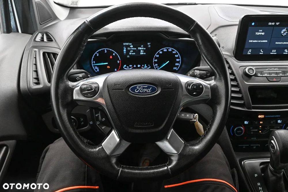 Ford Transit Connect - 21