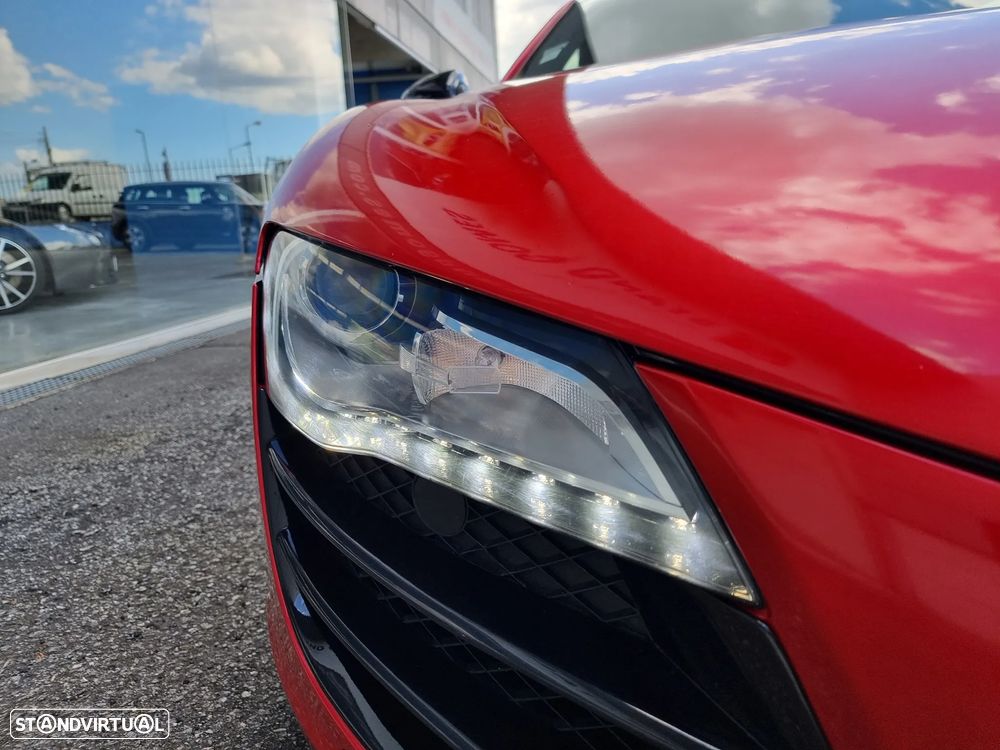 Audi R8 Coupé 4.2 FSI quattro R tronic - 6