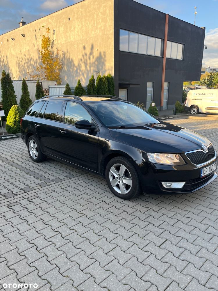 Skoda Octavia 2.0 TDI Ambition DSG - 1