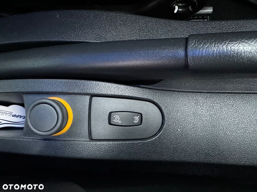 Renault Clio 1.6 16V 130 GT - 26