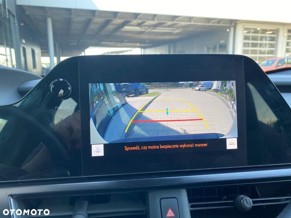 Lexus UX 250h GPF Business 2WD - 19