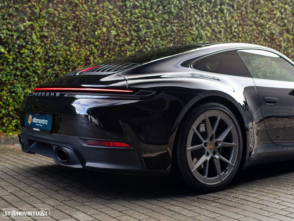 Porsche 911 (992) Carrera - 13