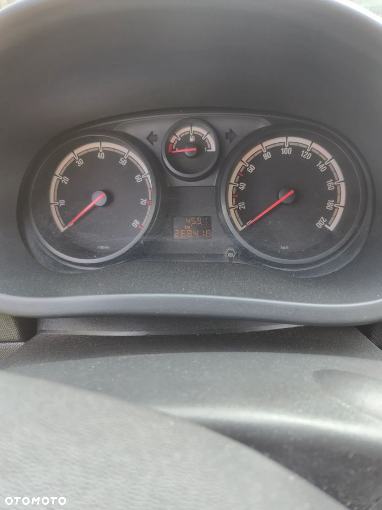 Opel Corsa - 5