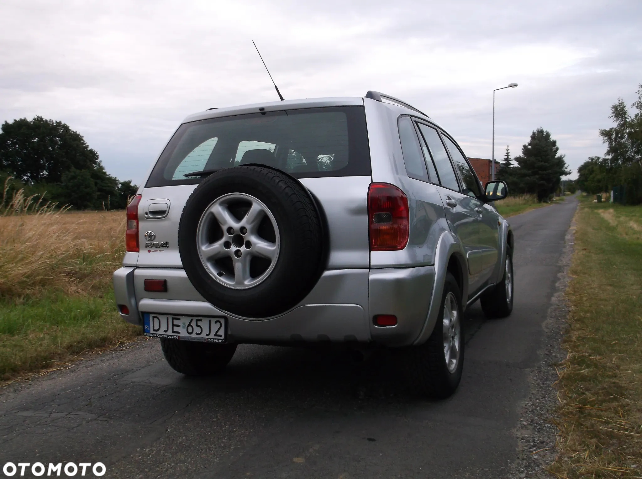 Toyota RAV4 2.0 D-4D 4x4 - 5