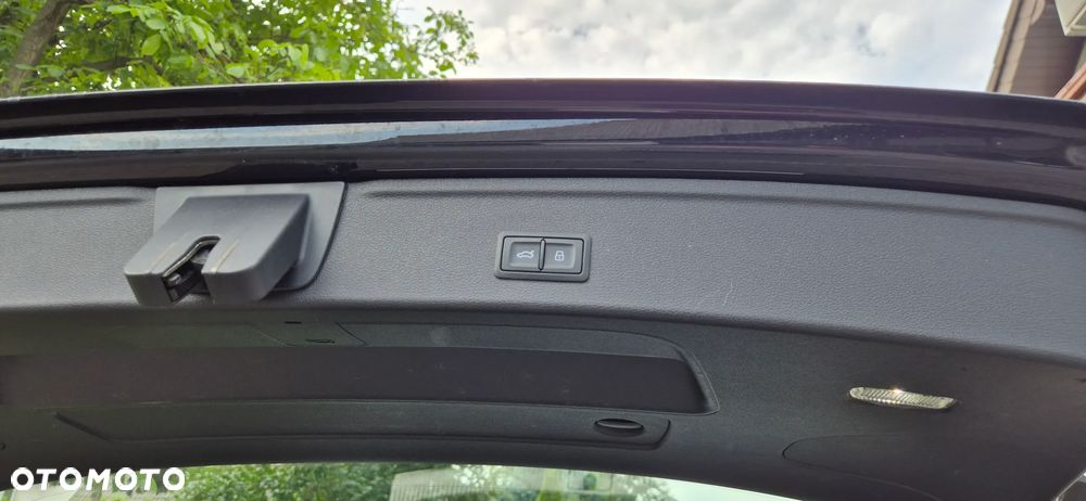 Audi A4 Avant 40 TFSI S tronic advanced - 16
