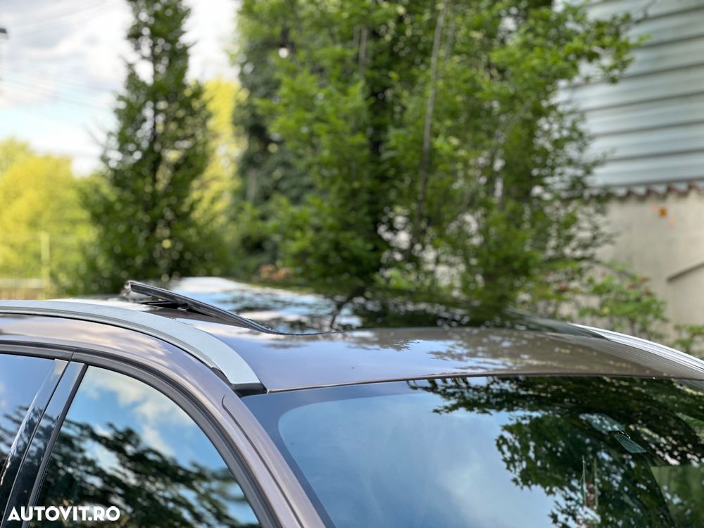 Volvo XC 60 D5AWD R-Design - 14