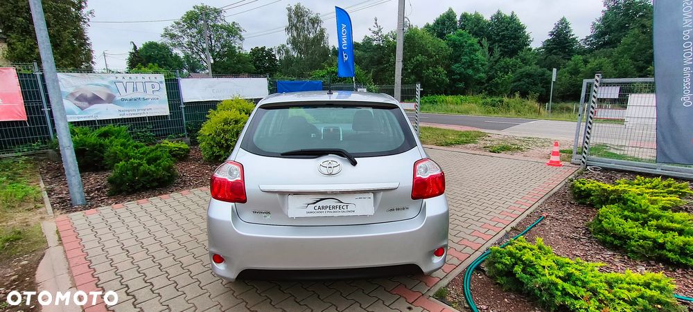Toyota Auris 1.4 D-4D Terra - 5