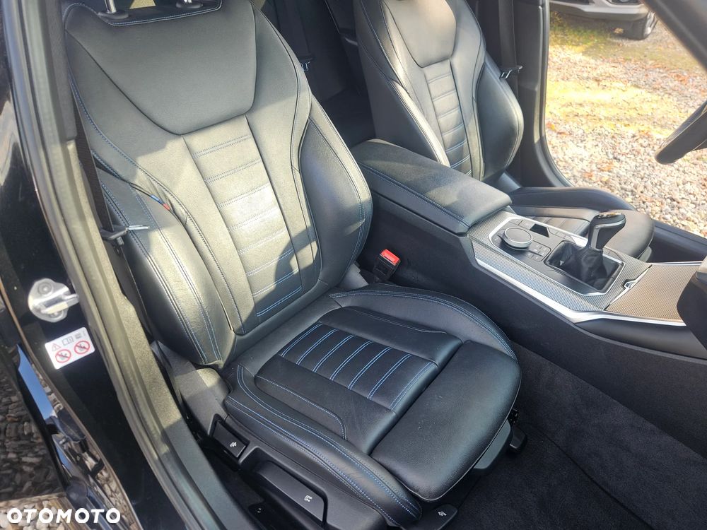 BMW Seria 3 320d M Sport Shadow - 37