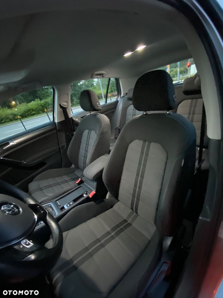 Volkswagen Golf 1.4 TSI BMT Highline - 12