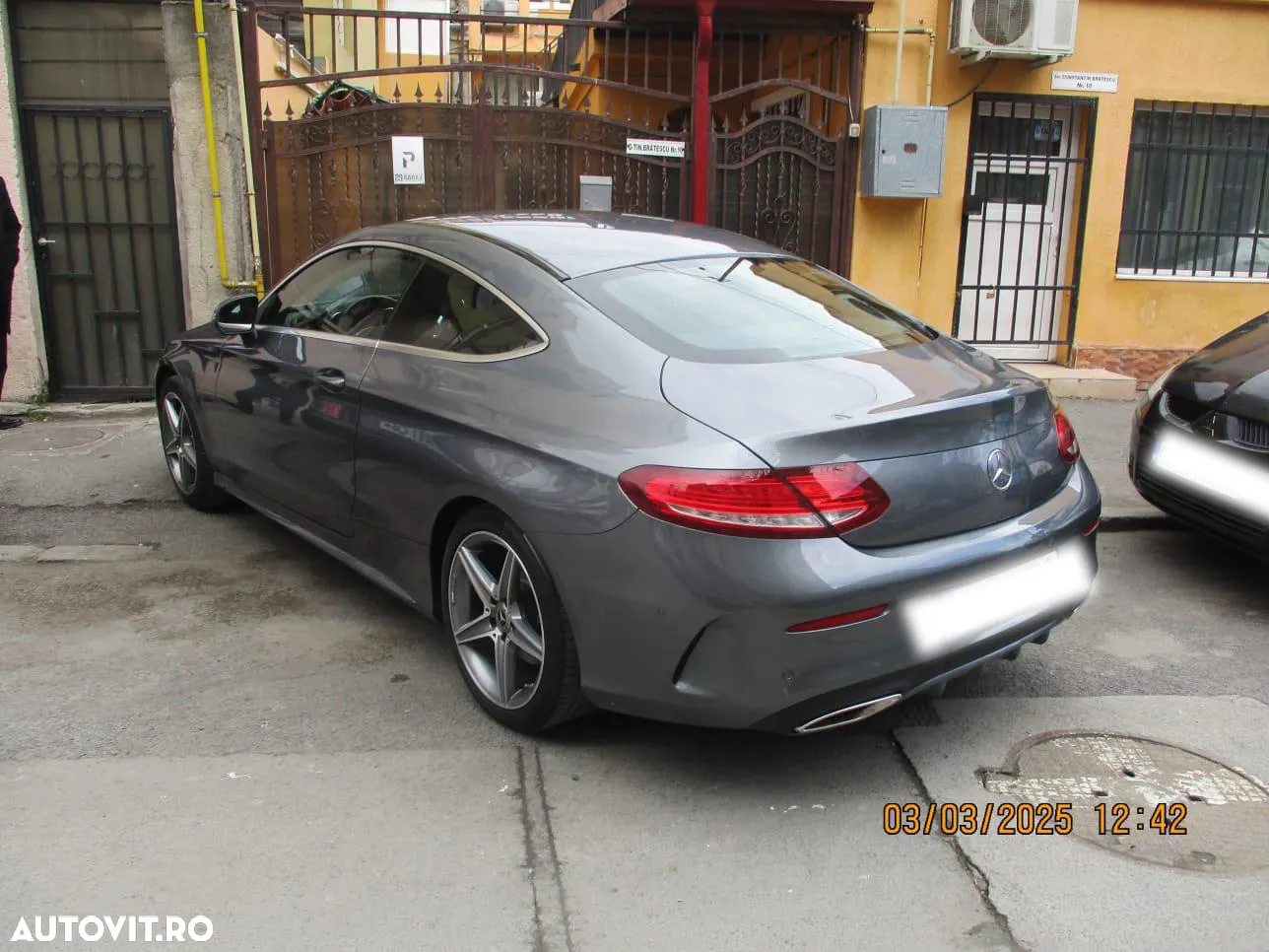 Mercedes-Benz C 200 Coupe AMG Line - 5