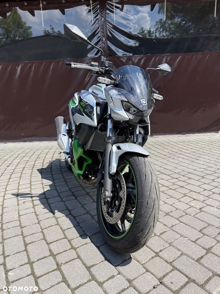Kawasaki Z - 5