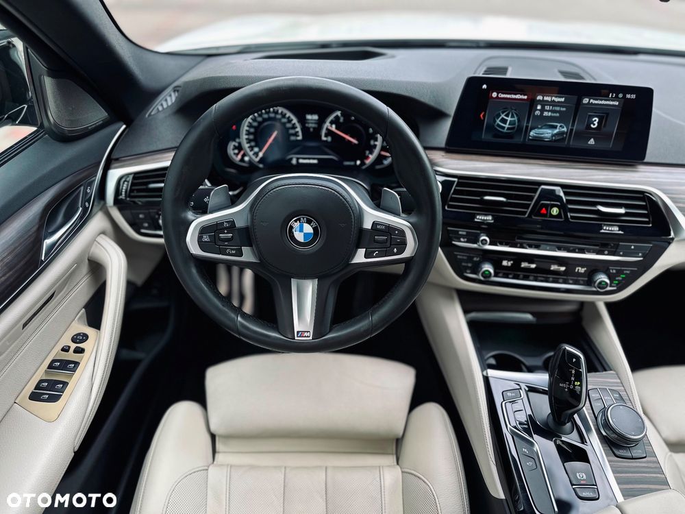 BMW Seria 5 530i GPF M Sport sport - 31
