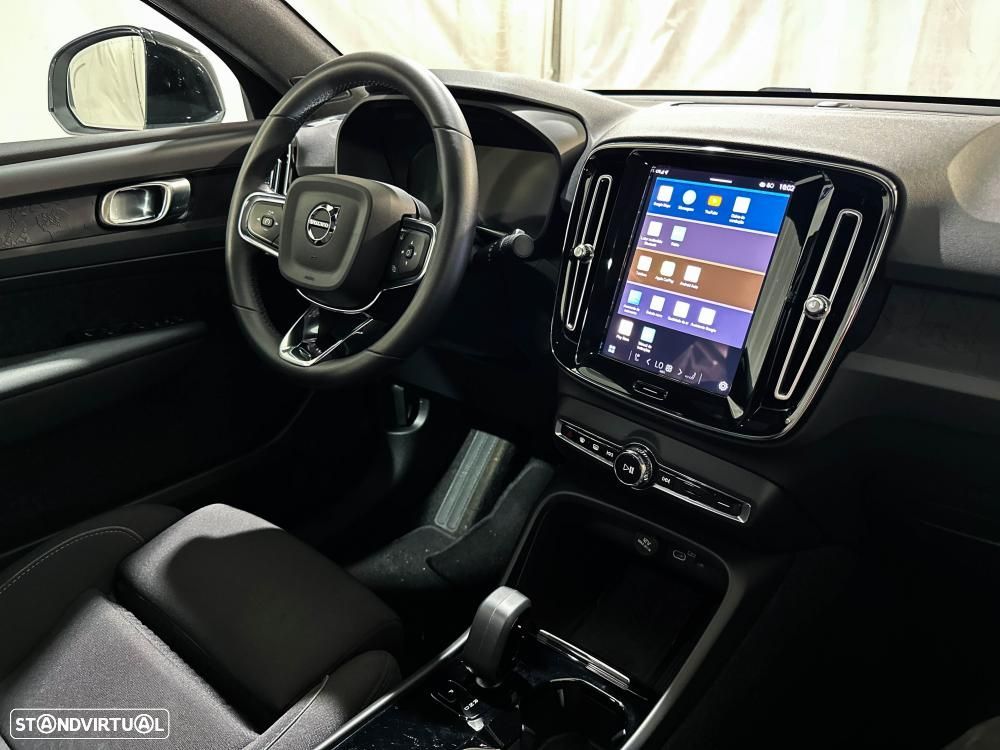 Volvo C40 Recharge Single Motor Plus - 39