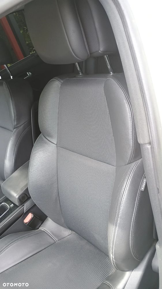 Peugeot 508 RXH Hybrid4 - 14