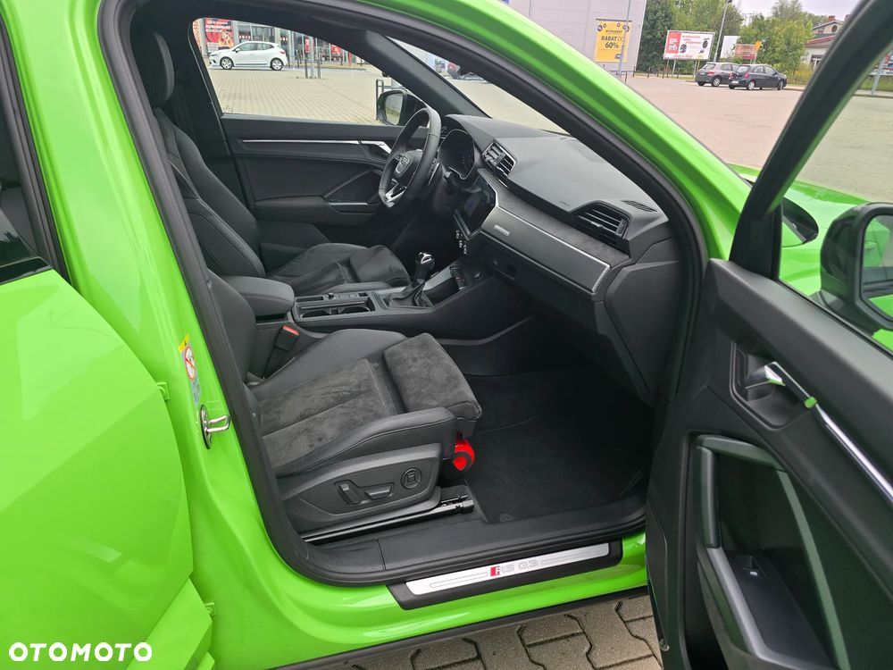 Audi RS Q3 Sportback - 9