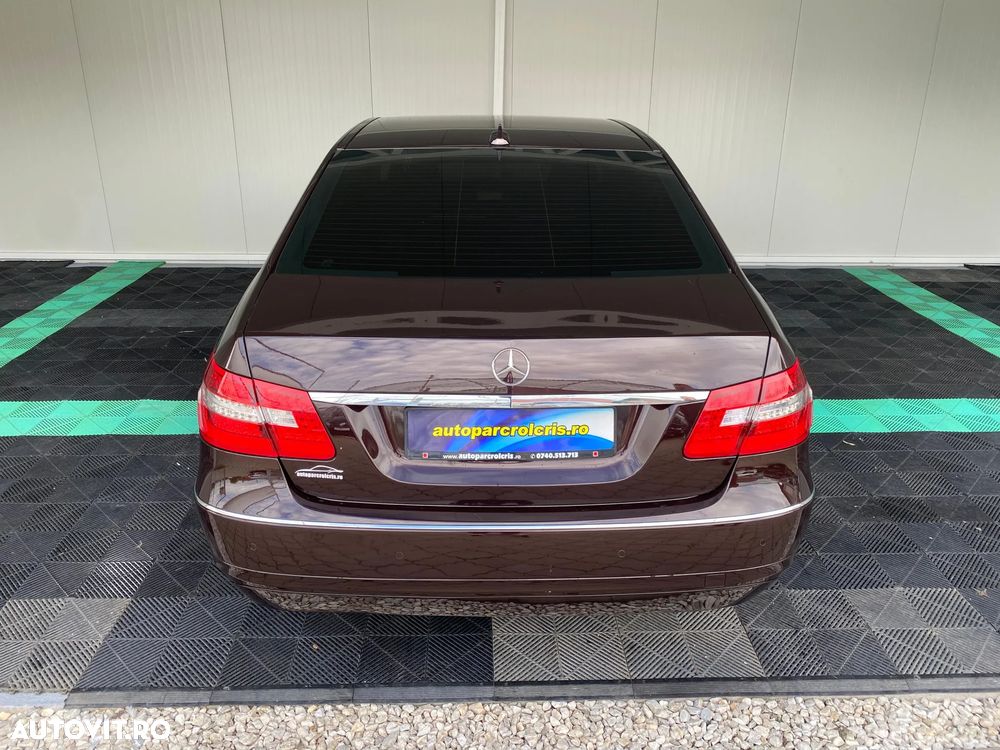 Mercedes-Benz E - 4