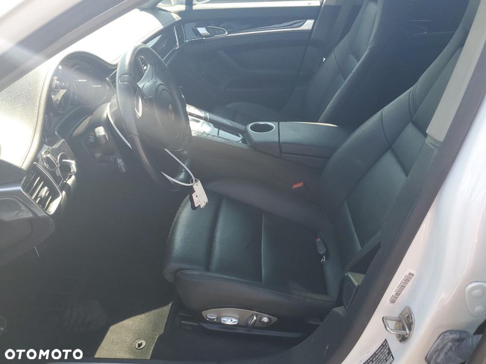 Porsche Panamera S E-Hybrid - 8