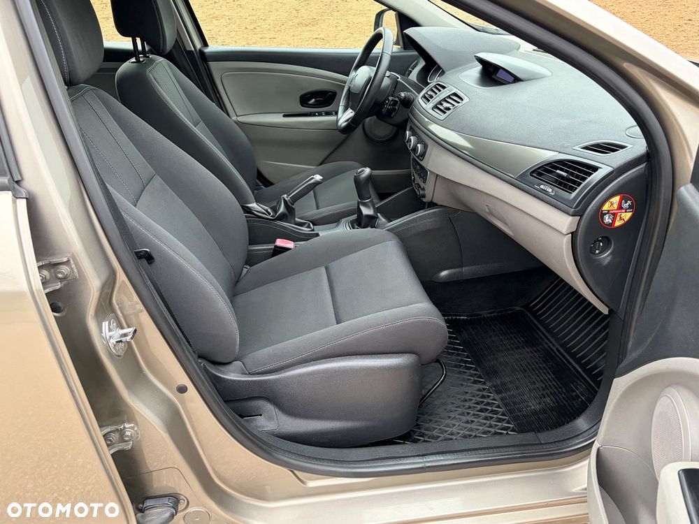 Renault Megane dCi 90 FAP Expression - 23