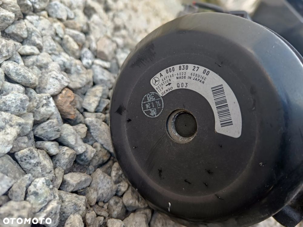 MERCEDES W204 W207 W212 2.2 CDI OM 651 SPRĘŻARKA KOMPRESOR KLIMATYZACJI A0008302700 - 5