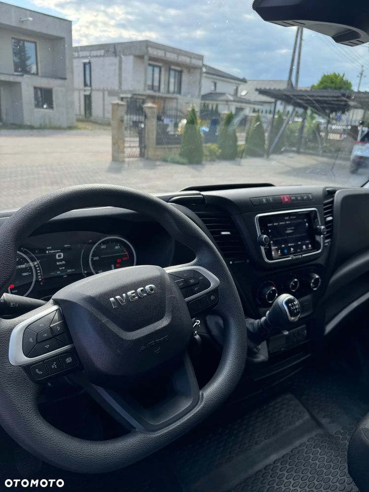 Iveco Daily - 12