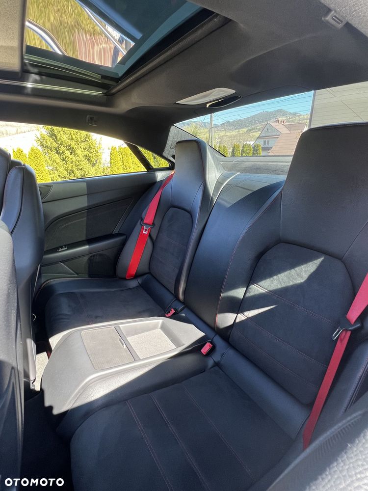 Mercedes-Benz Klasa E - 12