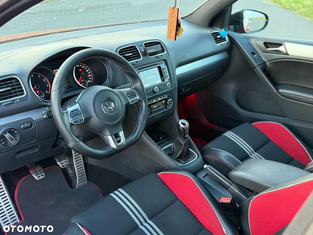 Volkswagen Golf GTI 2.0 TSI OPF Performance - 8
