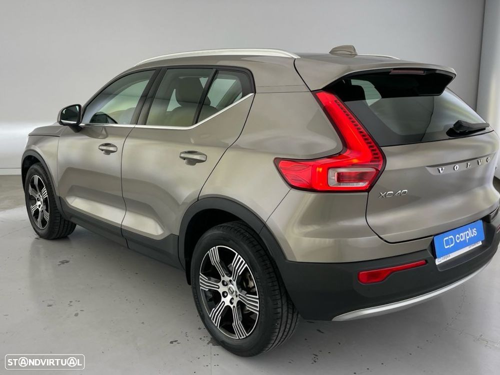 Volvo XC 40 1.5 T3 Momentum Plus Geartronic - 24