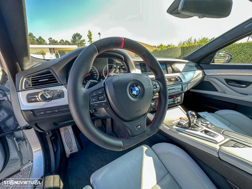 BMW M5 Standard - 26