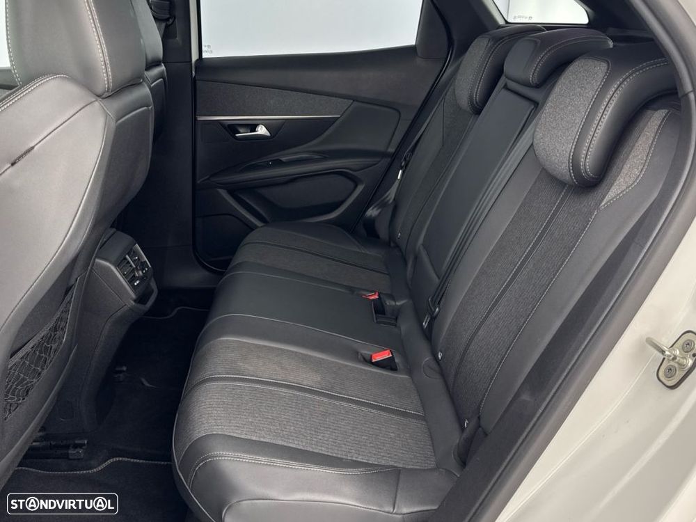Peugeot 3008 1.2 PureTech GT - 12