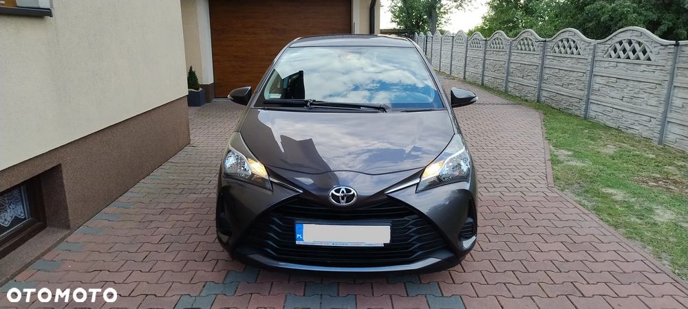 Toyota Yaris 1.0 Active EU6 - 23