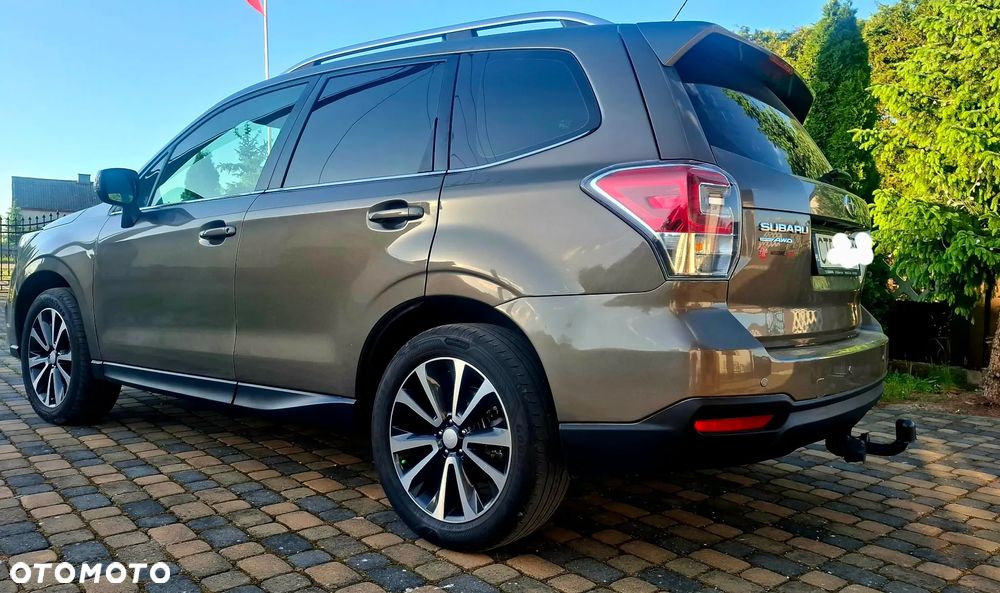 Subaru Forester 2.0i Exclusive Lineartronic EU6 - 3