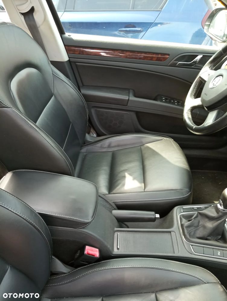Skoda Superb 1.6 TDI Ambition Greenline - 5