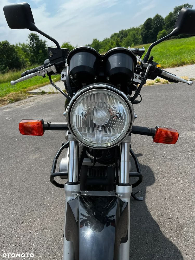 Suzuki GS - 2