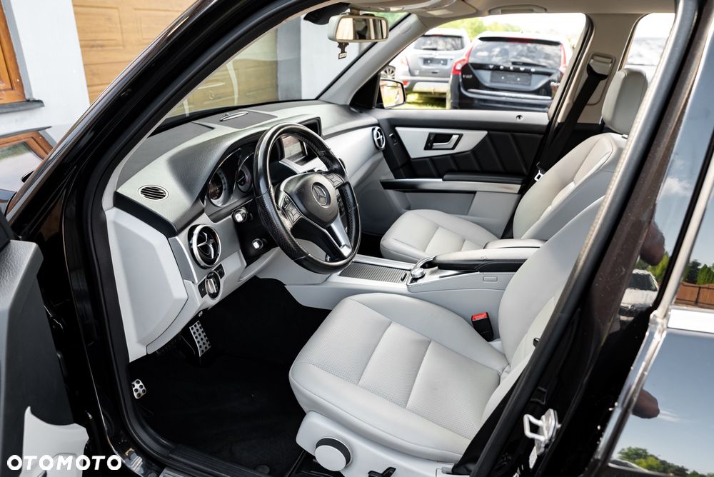 Mercedes-Benz GLK 250 CDI DPF 4Matic BlueEFFICIENCY 7G-TRONIC - 19