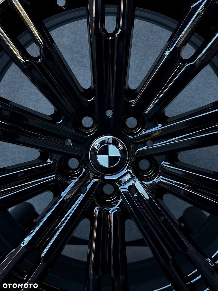 Oryginalne alufelgi 18 BMW M pakiet 5x112 felgi BMW 7.5j ET25 8.5j ET40 seria 3 G20 G22 F44 G22 G23 F39 G60 G01 X1 F48 G42 X2 U06 Active Tourer Z4 G29 xDrive Styling 790 czarne Black Piano - 2